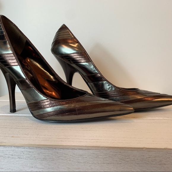 Carlos Santana Casino Metallic Pewter and Bronze Stiletto Heels Pointed Toe sz8 - Picture 1 of 6